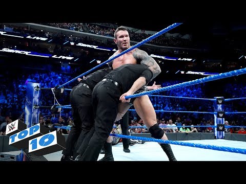 أفضل 10 لحظات خلال عرض smackdown 2112