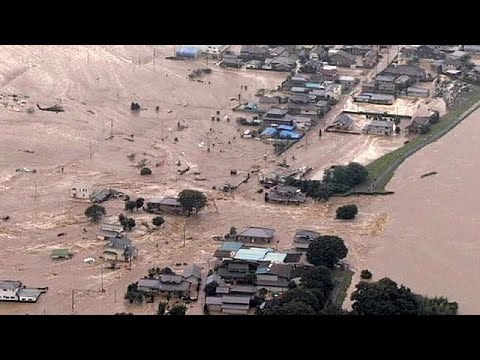 شاهد فقدان امرأة وأضرار مادية كبيرة في فيضانات جارفة في طوكيو