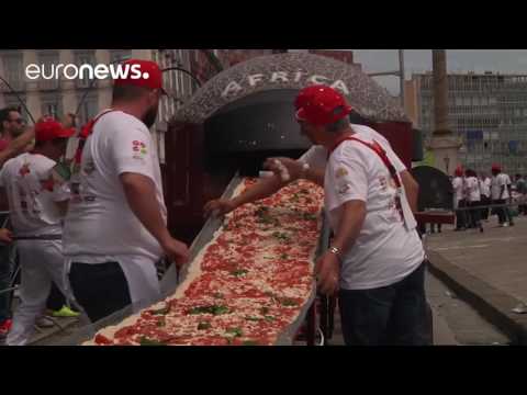 worlds longest pizza created