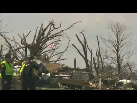 community comes together after devastating tornado