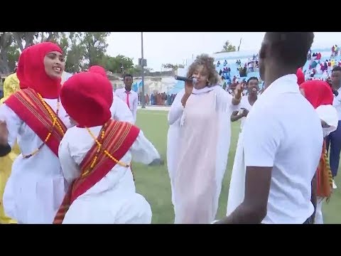 young somalians use music to tackle social