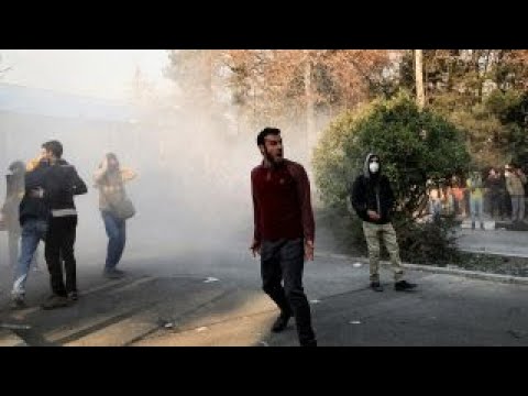 antigovernment protests grow more violent in iran