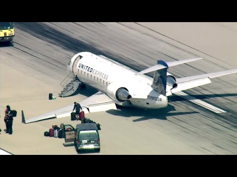 plane makes emergency belly landing