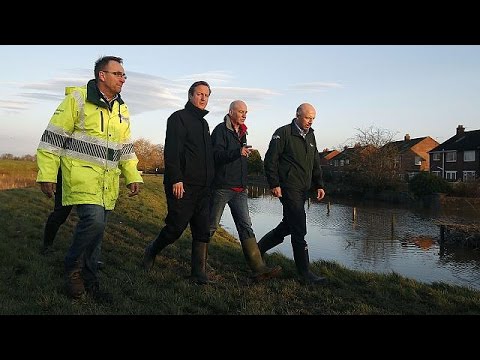 flood defences criticised