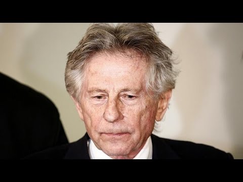 polish court delays polanski extradition decision