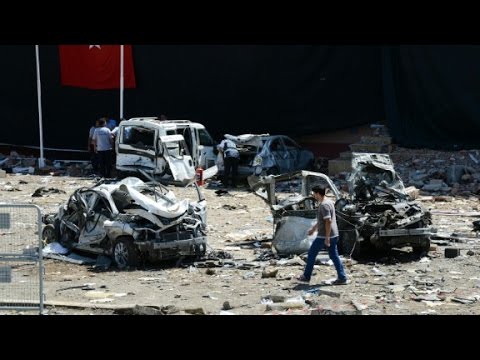 3 police officers killed in bombing in turkey