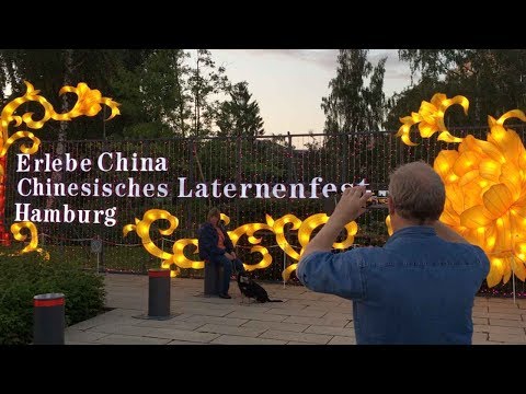 chinese lantern festival lights up