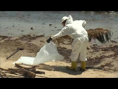 this is what californias oil spill looks like