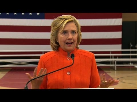 clinton stumbles over email question